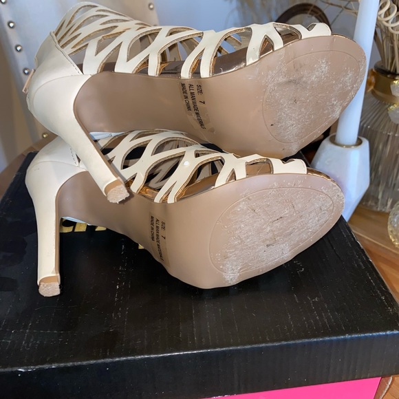 Nude heels - Picture 6 of 6